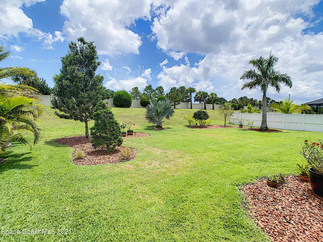 Photo of 1361 Lemur Lane
