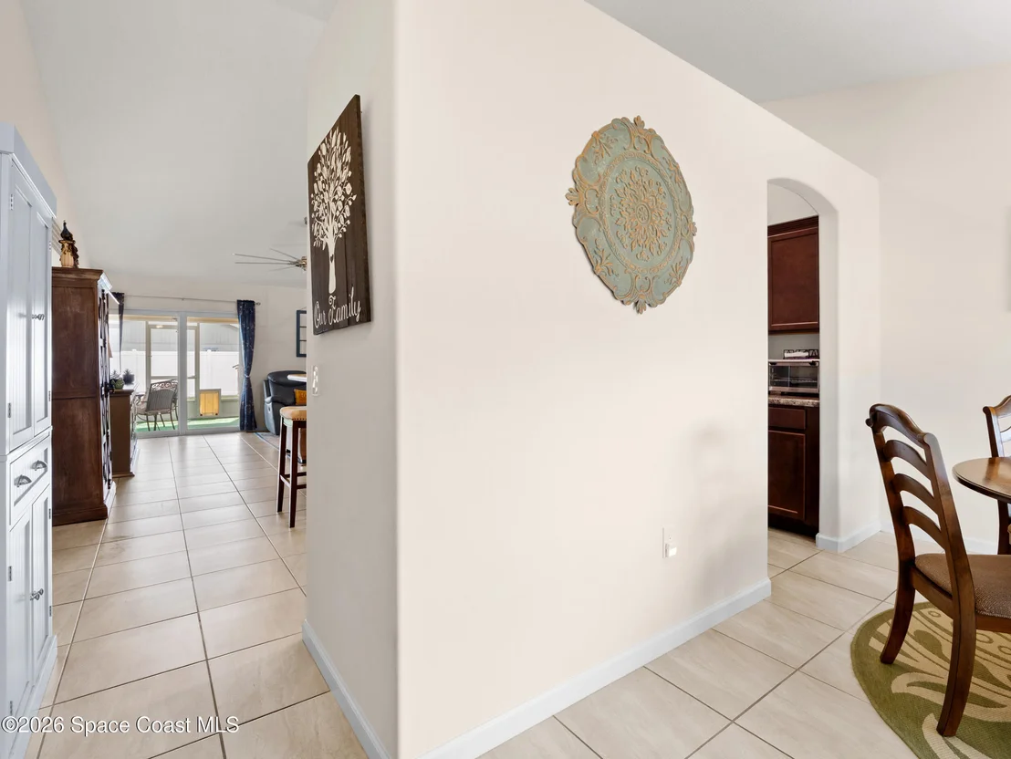 Photo of 5931 Midway Avenue