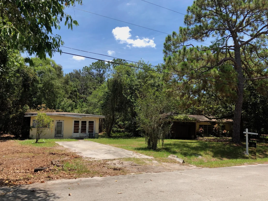 Photo of 654 West Pine Road