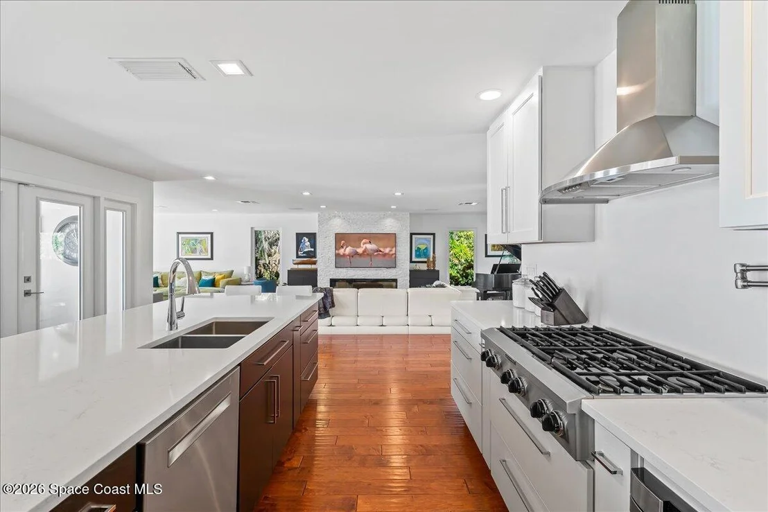 Photo of 408 Riverside Drive