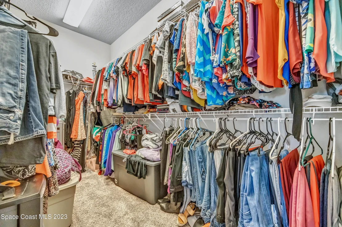 Photo of 7338 Bluemink Lane