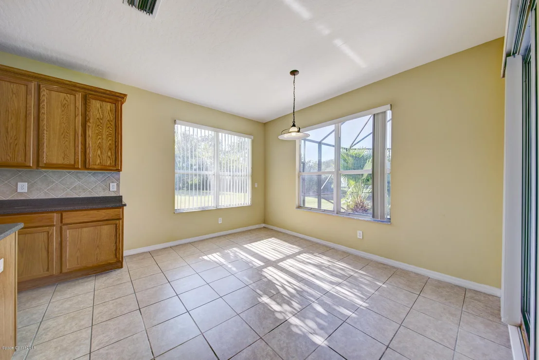Photo of 3516 Peninsula Circle