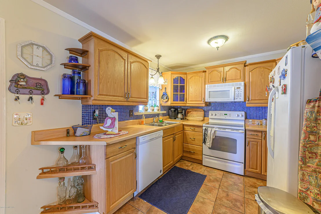Photo of 1023 Eyerly Lane NE