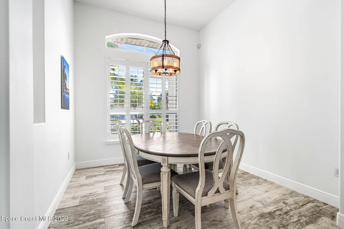 Photo of 212 Ivory Drive