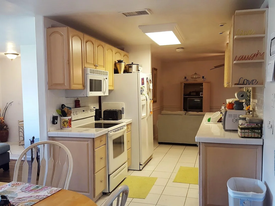 Photo of 620 Ford Circle W