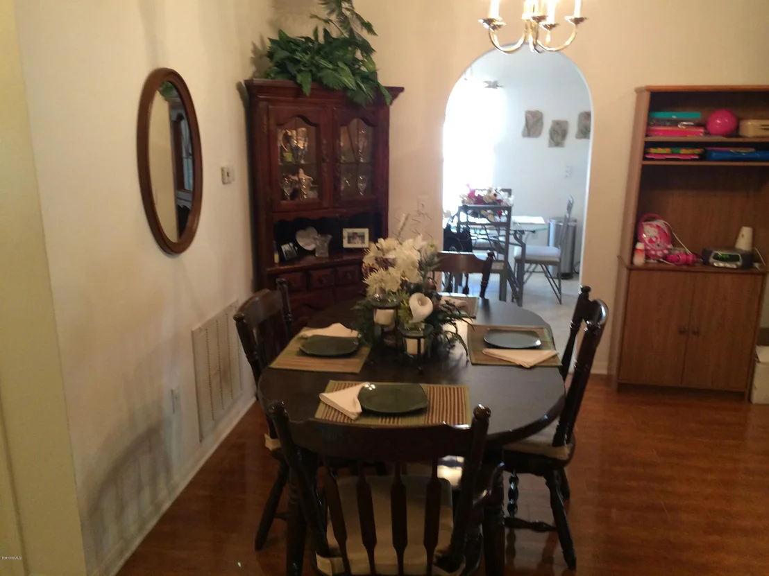 Photo of 2101 Myla Lane