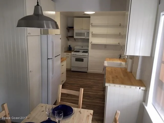 Photo of 801 Line Street