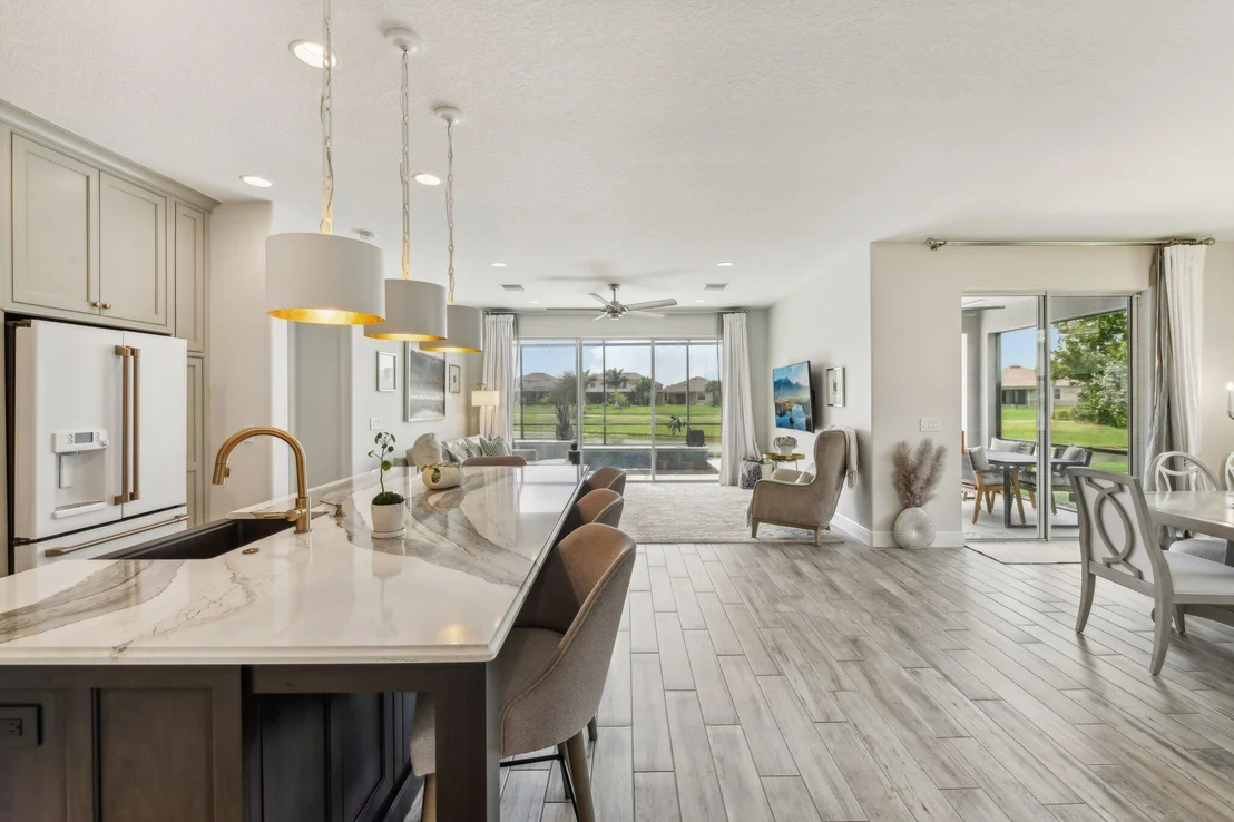 Photo of 7633 Poulicny Lane