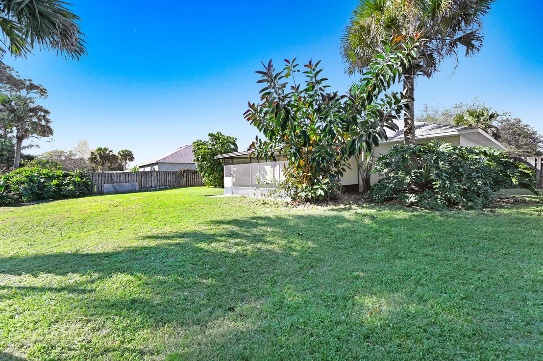 Photo of 6325 Hudson Road