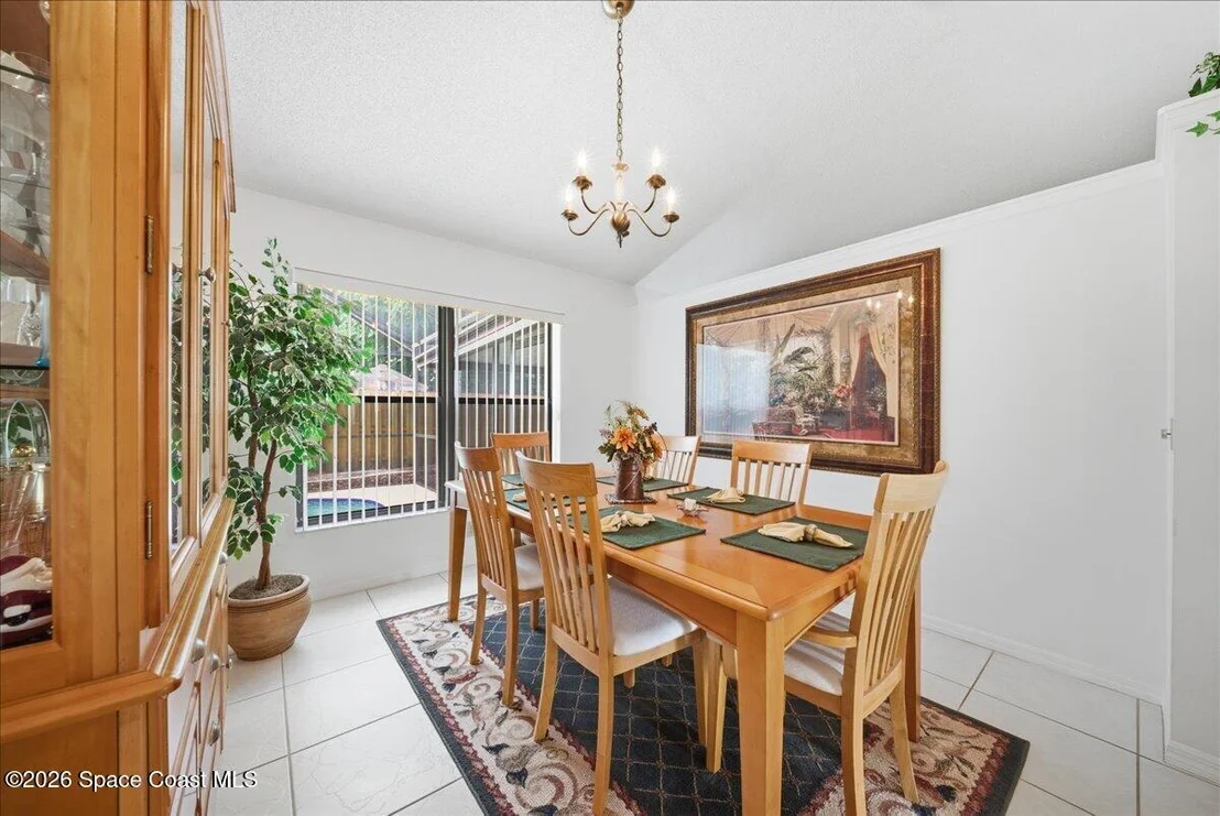 Photo of 899 Spirea Drive