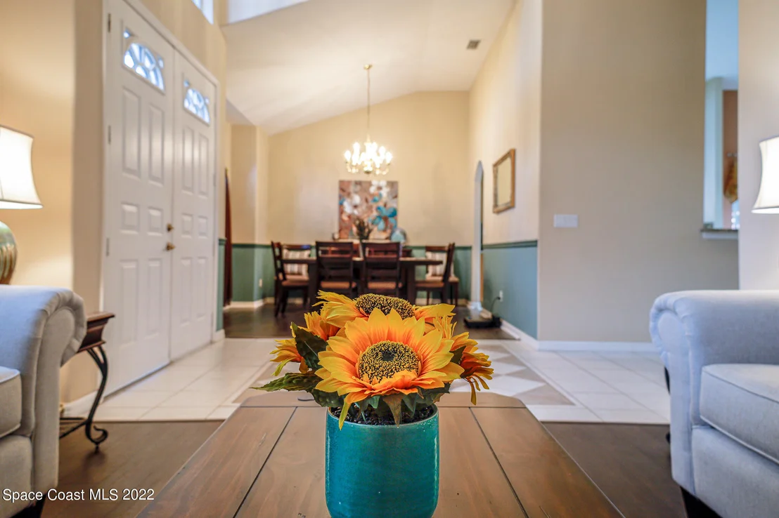 Photo of 6047 Arlington Circle