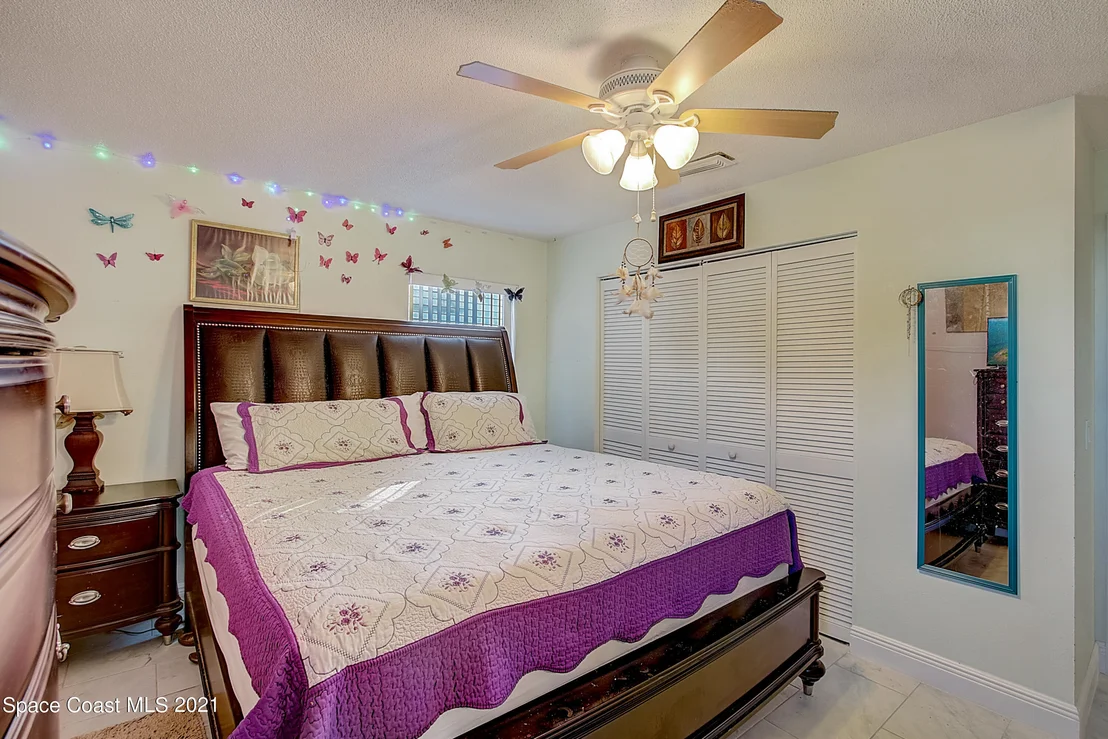 Photo of 960 Brunswick Court