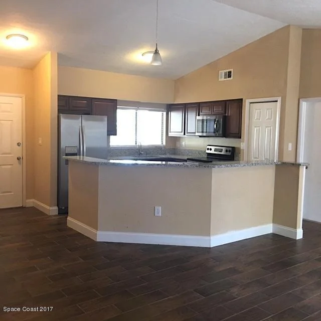 Photo of 6460 Manila Drive