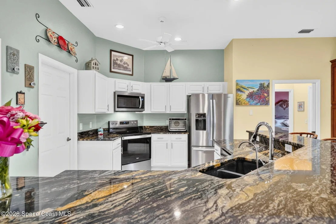 Photo of 1871 Thesy Drive