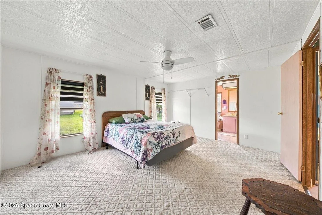 Photo of 5351 Bannock Street