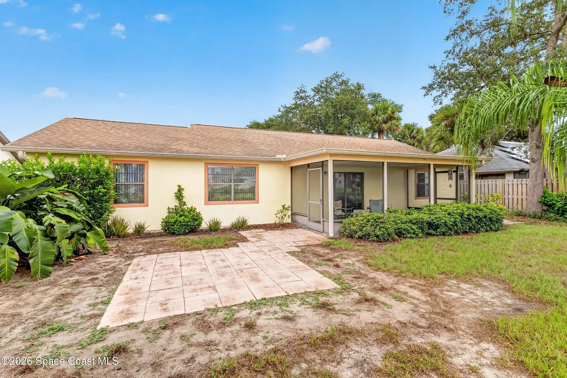 Photo of 2265 Hickory Drive