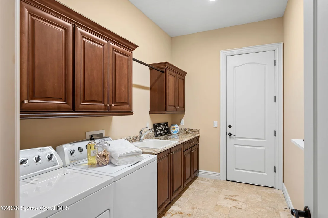 Photo of 2878 Wyndham Way