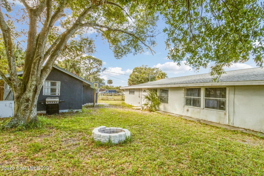 Photo of 2510 Spence Drive NE