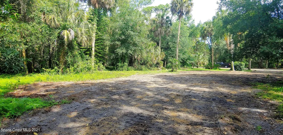Photo of 5819 Crane Road