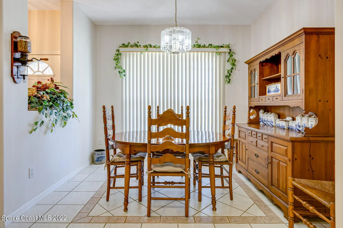 Photo of 1033 S Fork Circle