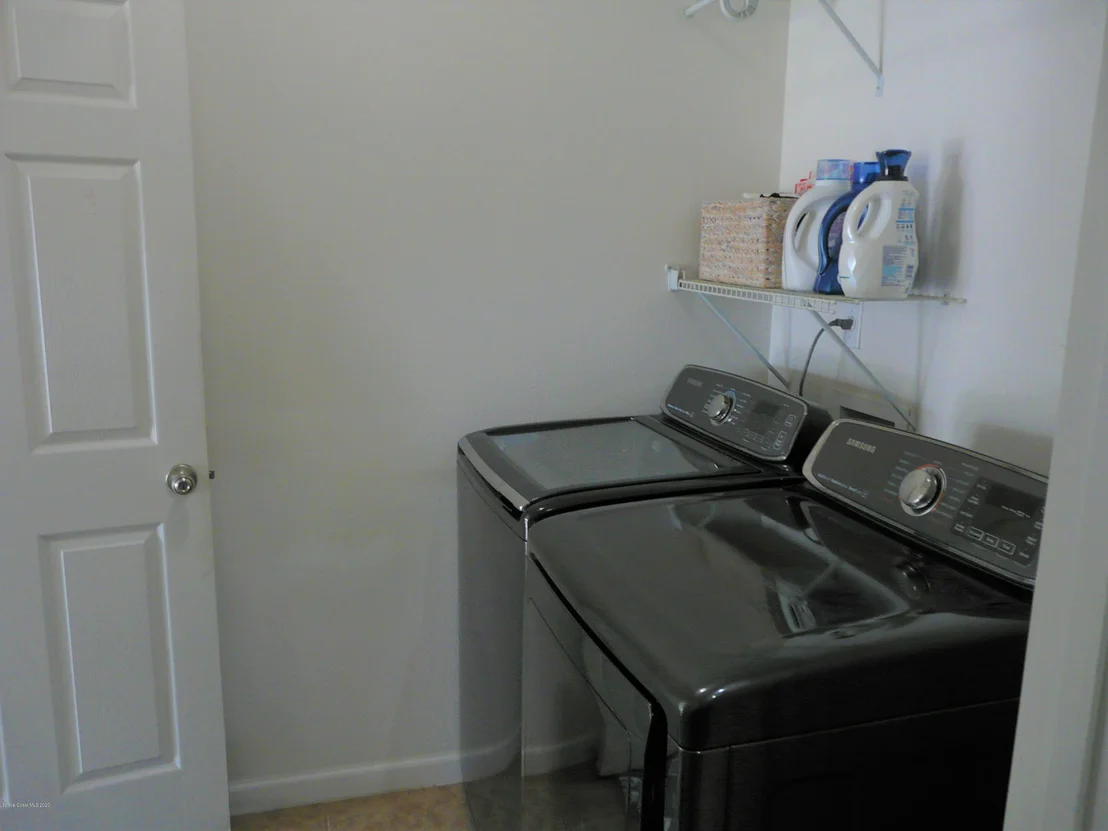 Photo of 1410 Corbett Lane