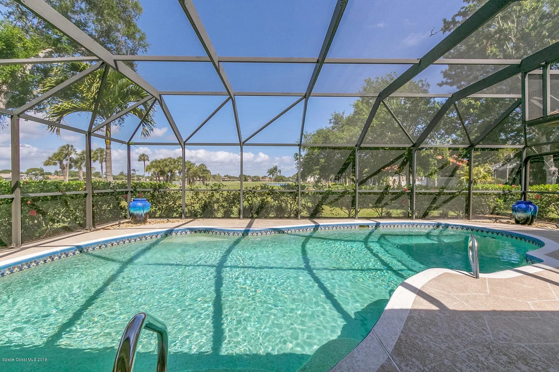 Photo of 610 Rossmoor Circle