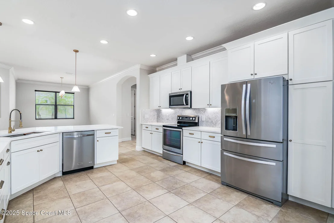 Photo of 8553 Drayton Circle