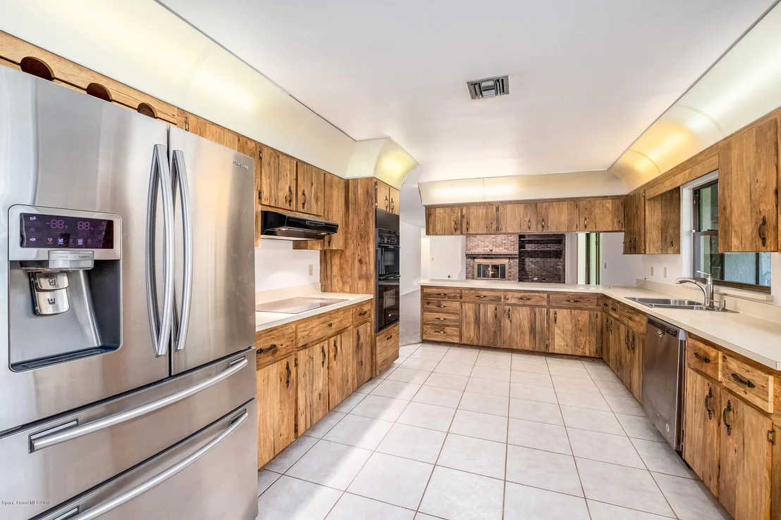 Photo of 1740 Hidden Lake Drive