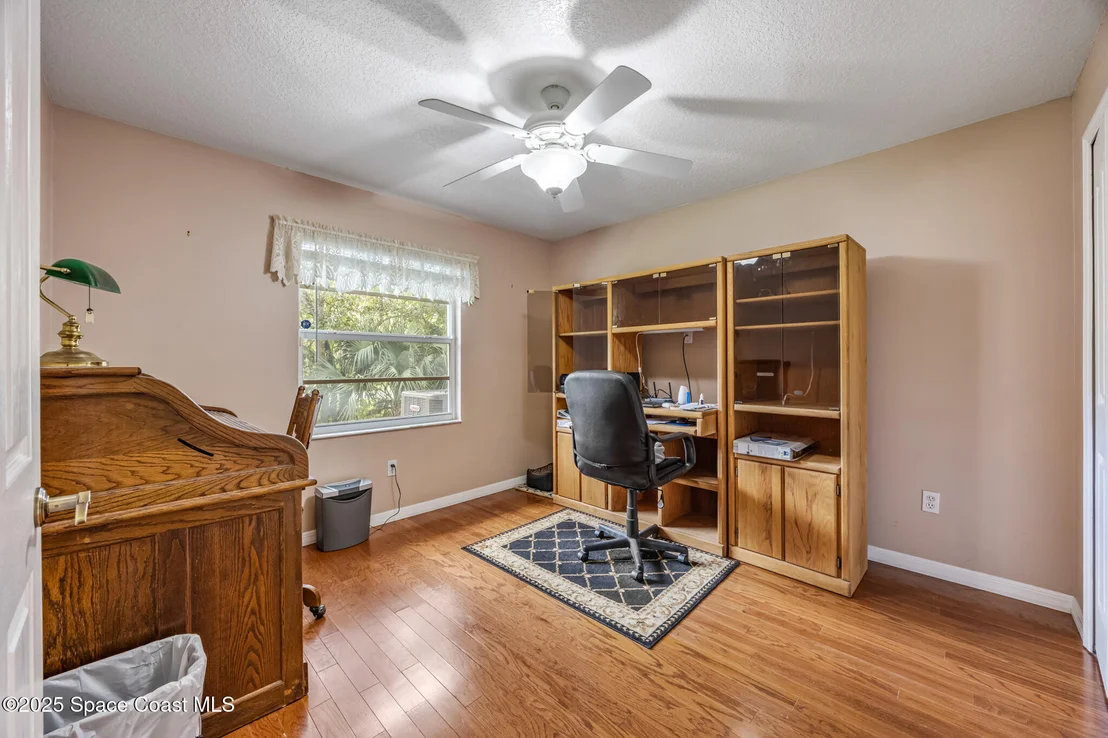 Photo of 2500 Fairfield Drive