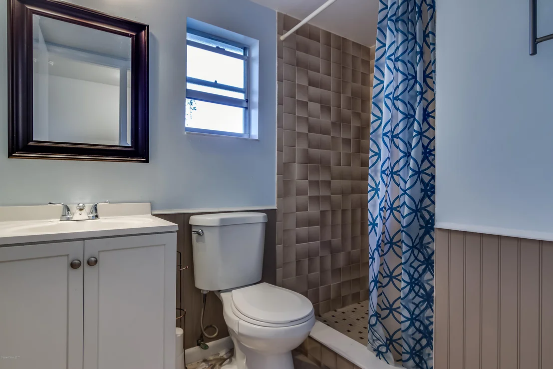 Photo of 731 Montclair Road NE