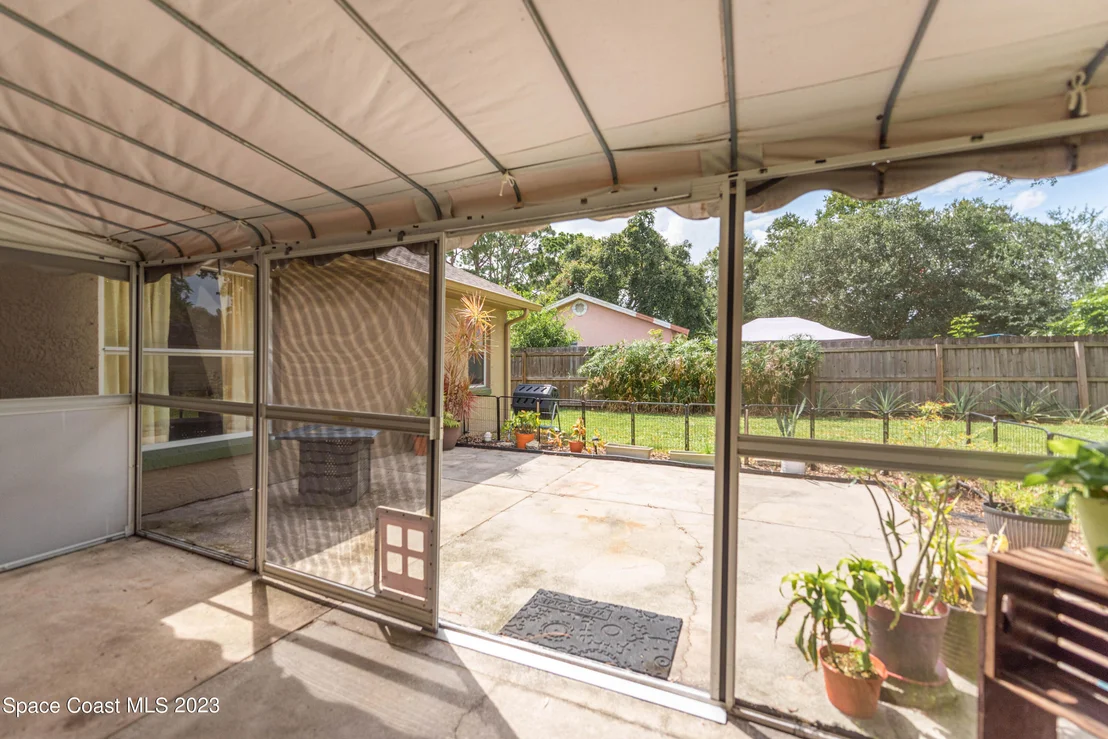Photo of 5855 Granite Lane