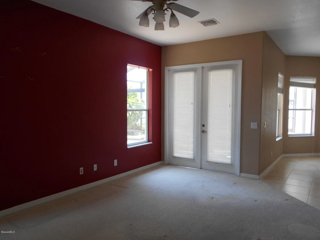 Photo of 1715 Sumter Lane