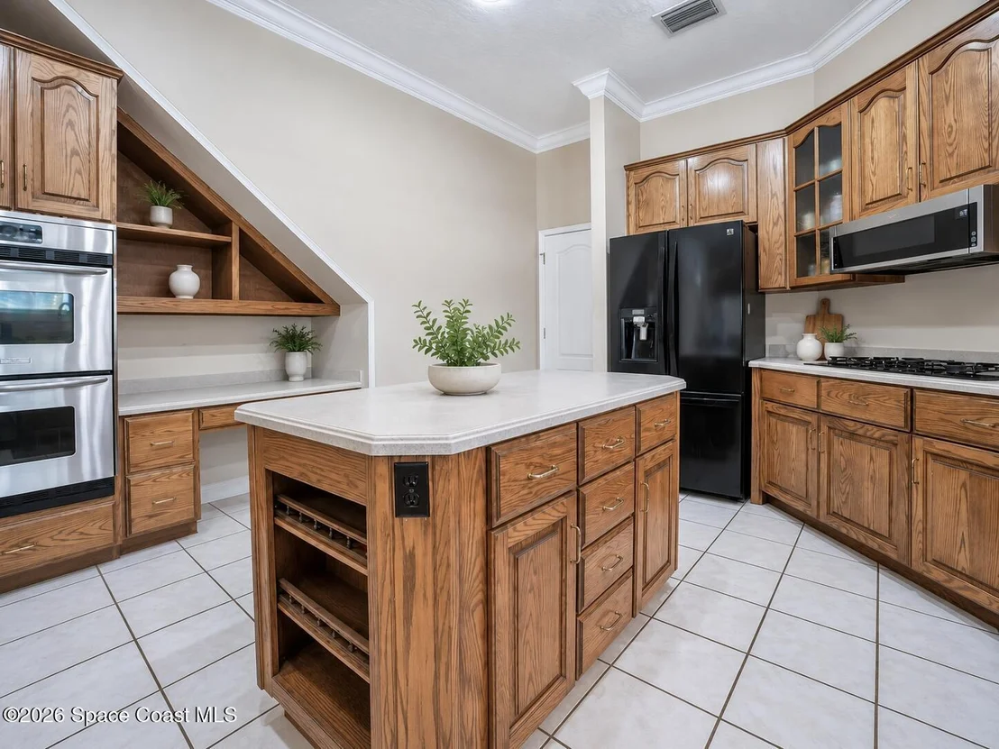 Photo of 772 Oak Park Drive