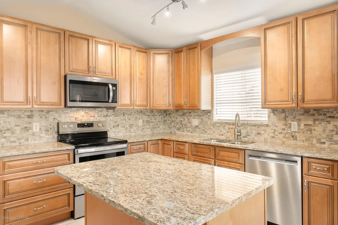Photo of 2675 Bradfordt Drive