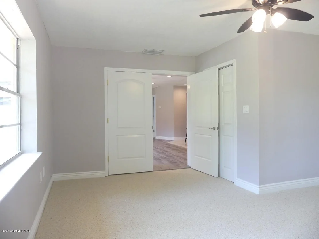 Photo of 5040 Scott Road