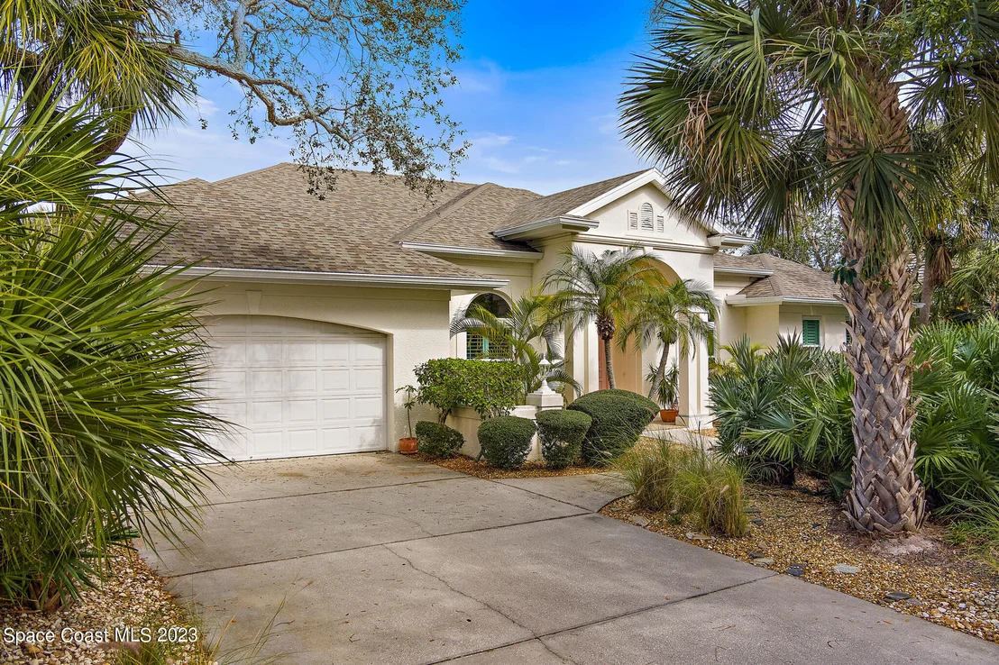 Photo of 482 Sanderling Drive