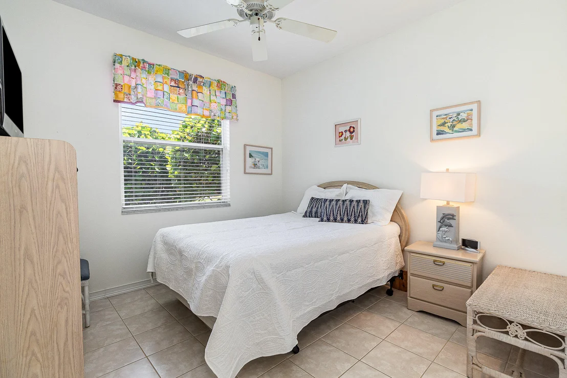 Photo of 185 Calico Lane