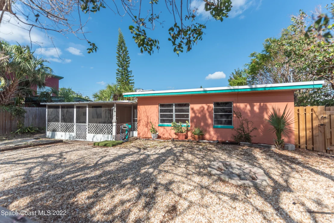 Photo of 307 Meridian Drive