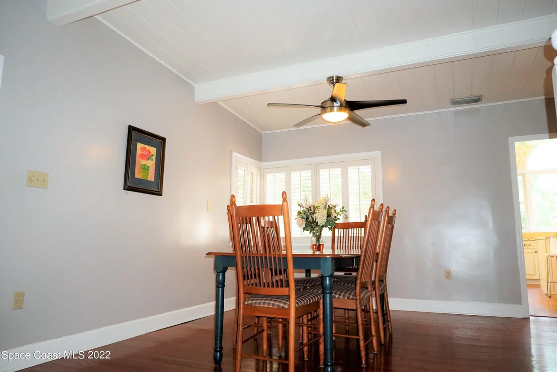 Photo of 686 Hammock Road