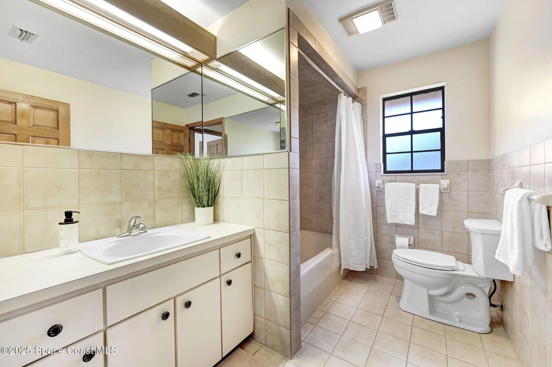 Photo of 2977 Saint Helens Way