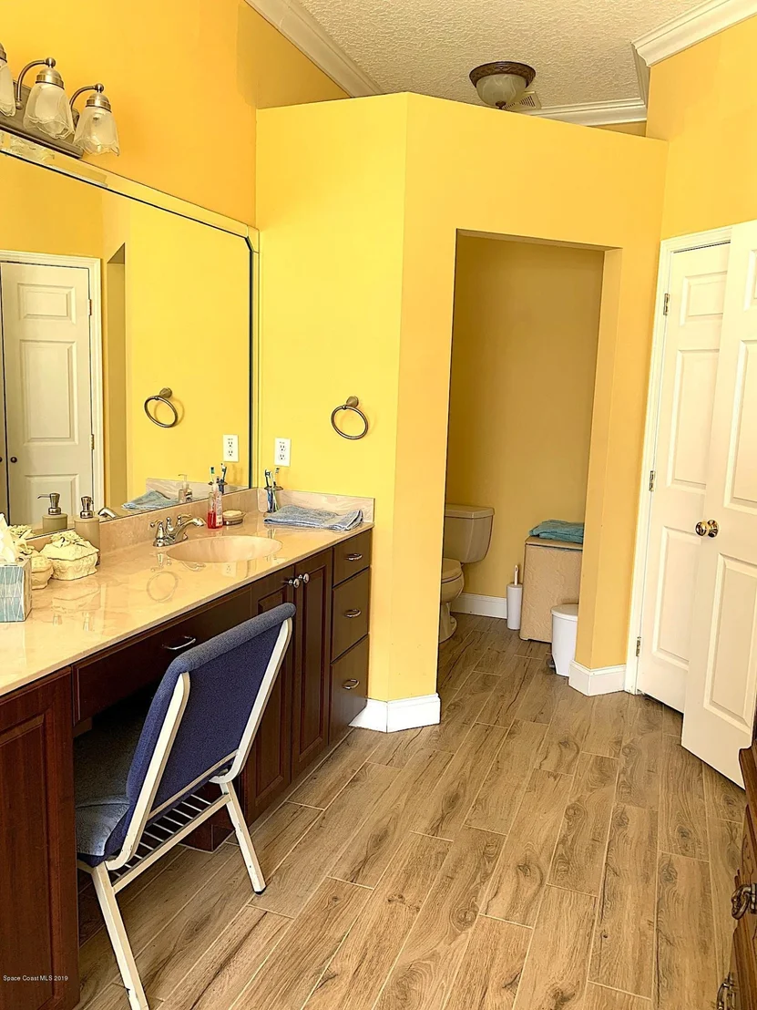 Photo of 6191 Janina Road