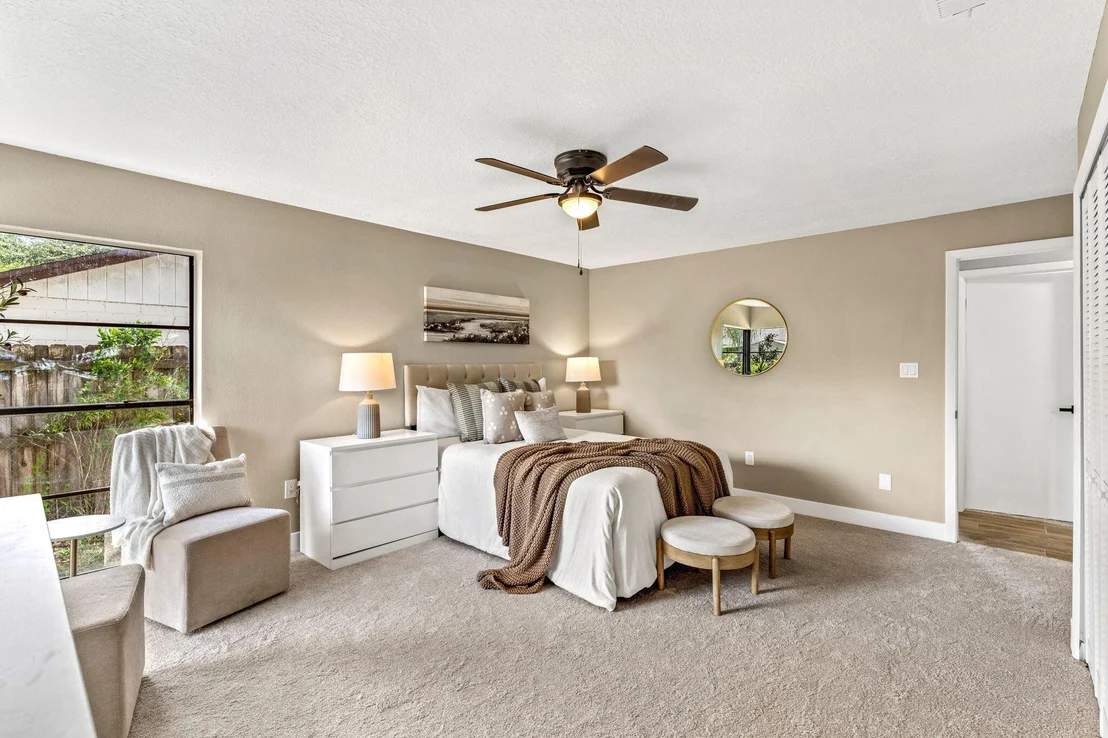 Photo of 4695 Robert Street
