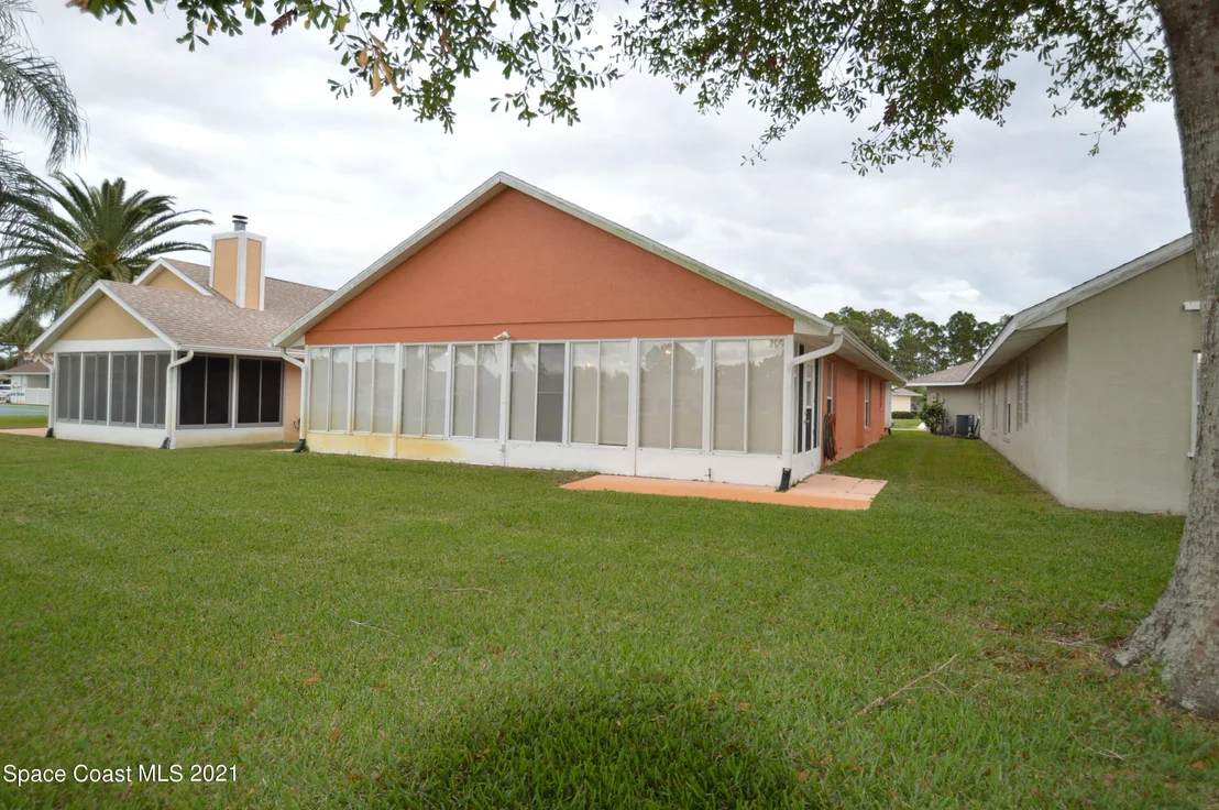 Photo of 3963 Saint Armens Circle