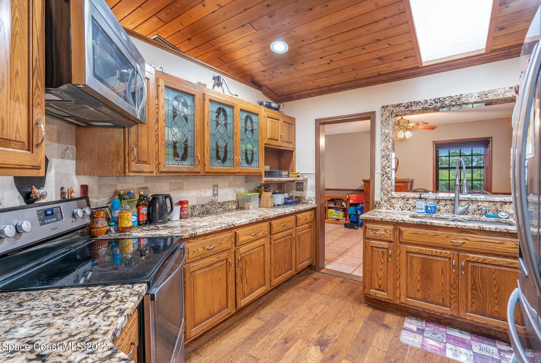 Photo of 515 Grant Road