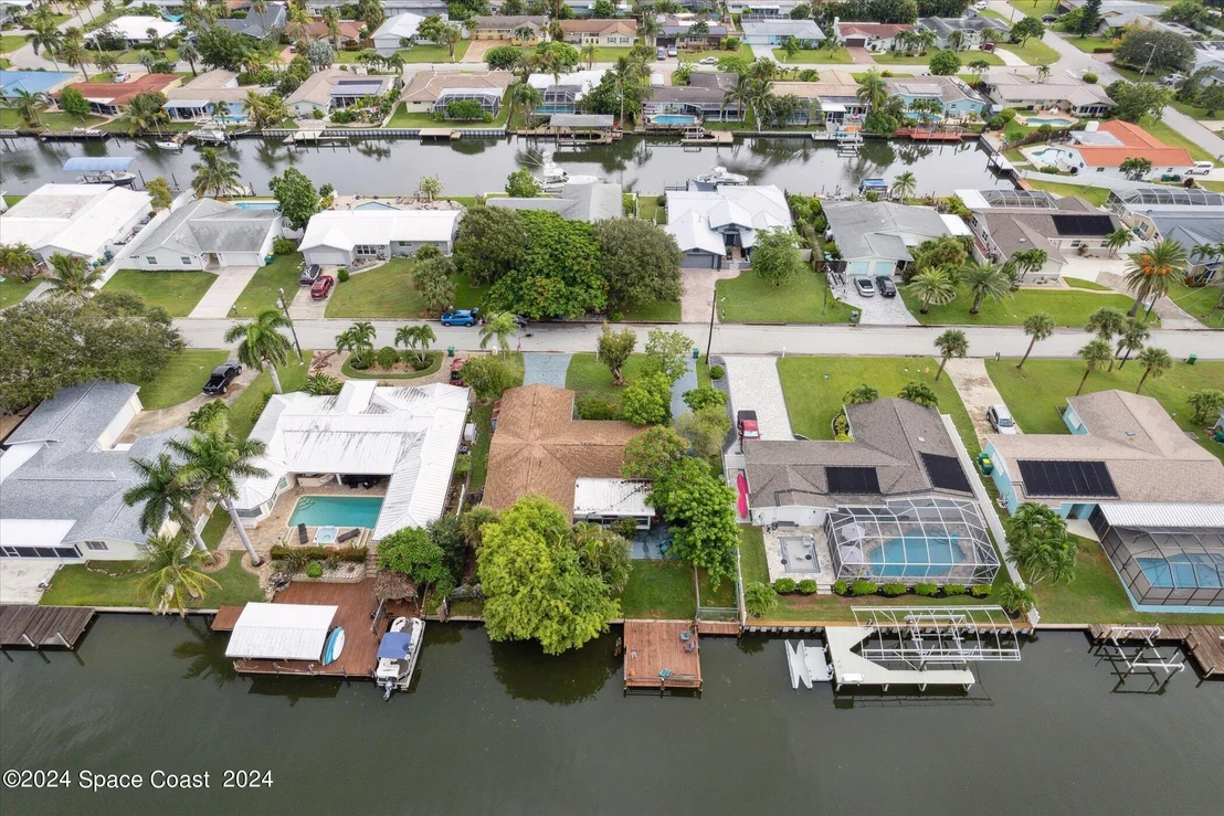 Photo of 363 Carmine Drive