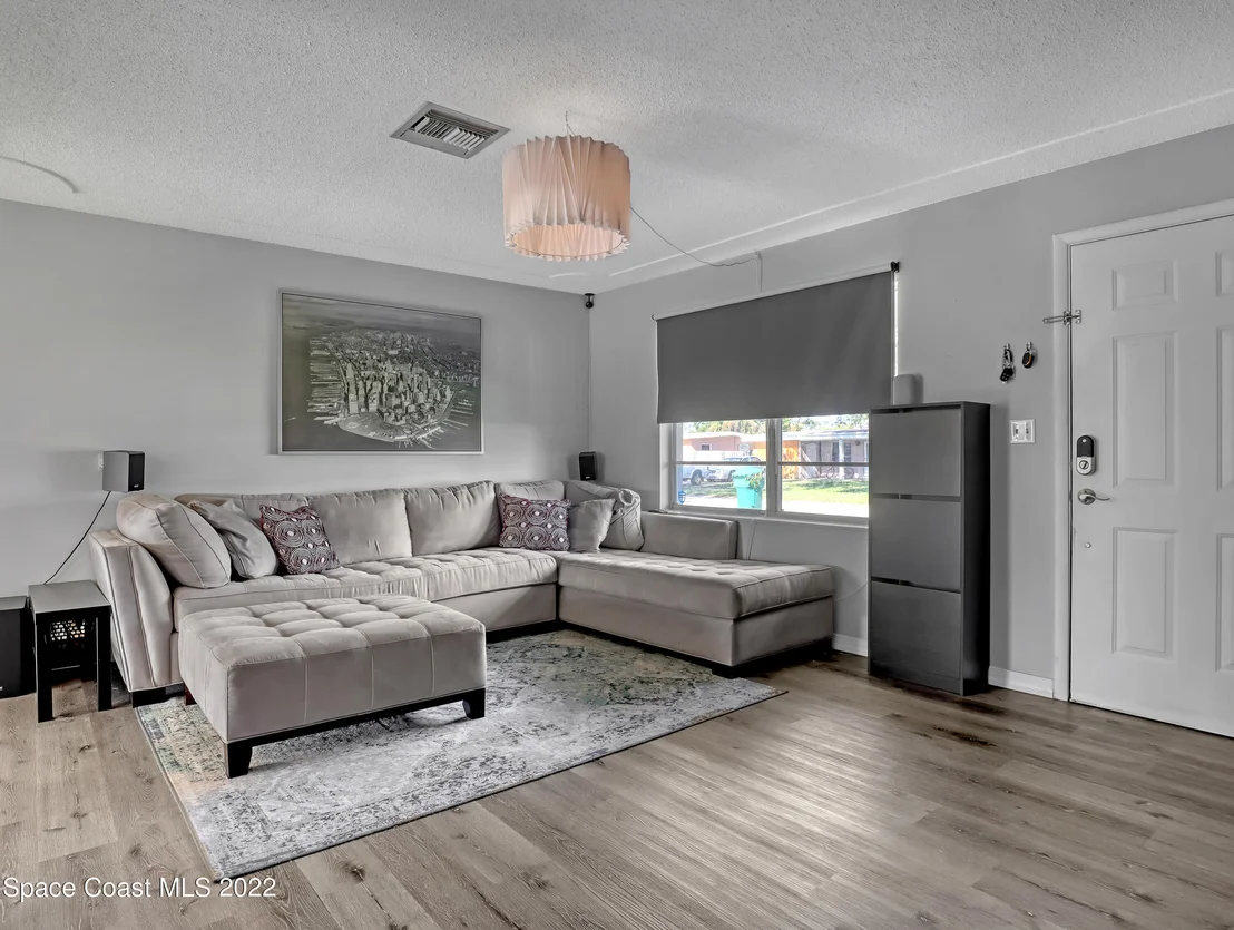 Photo of 1311 Hollywood Drive