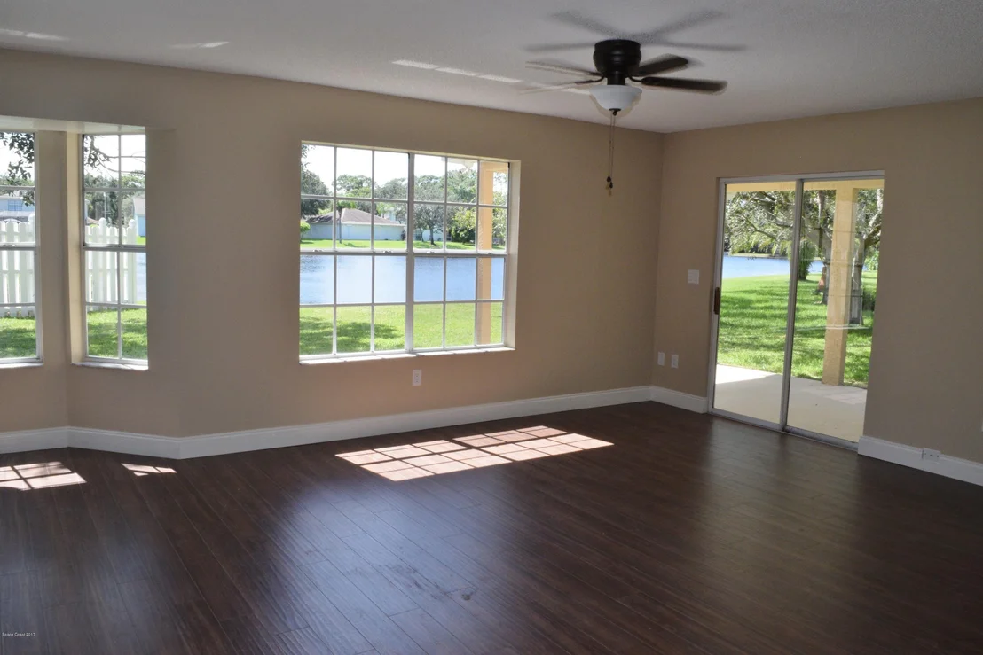 Photo of 6956 Hammock Lakes Drive