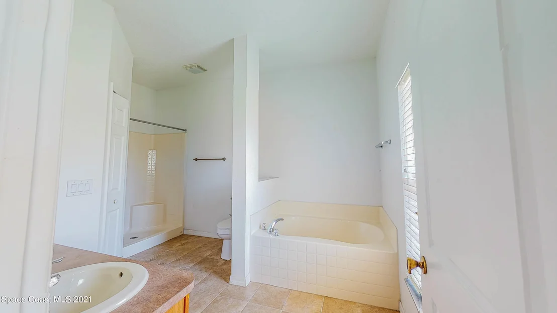 Photo of 1598 Maeve Circle