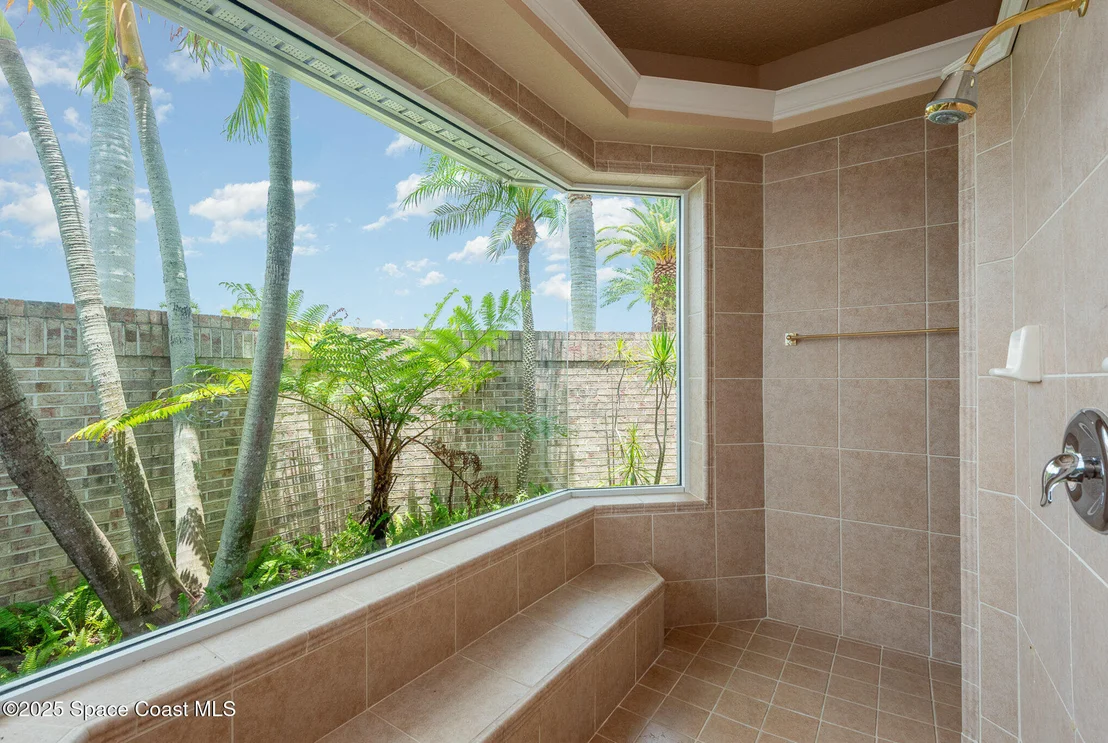 Photo of 1175 Tuckaway Drive