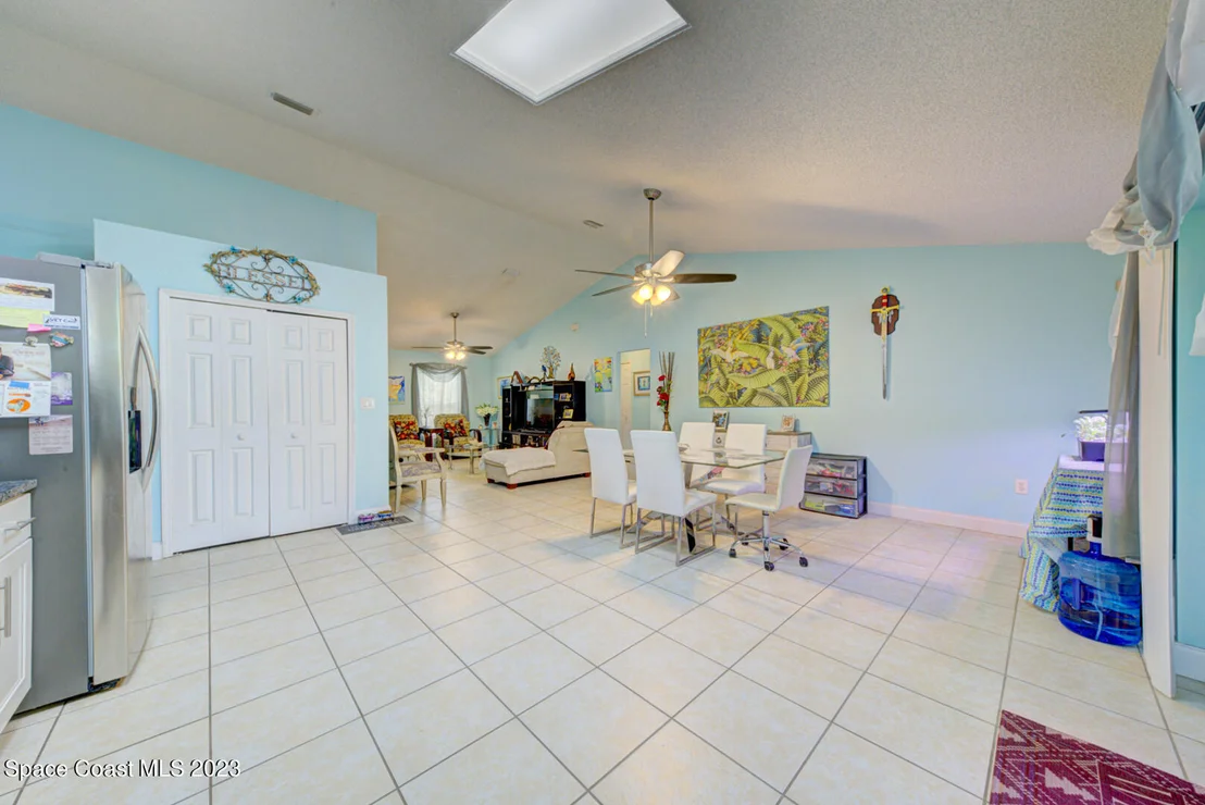 Photo of 3384 Meadowridge Drive